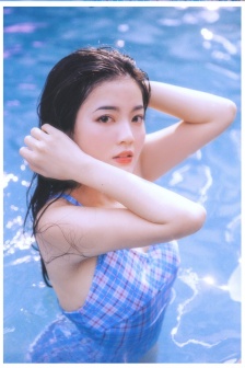 共享双胞胎齐娜齐琳